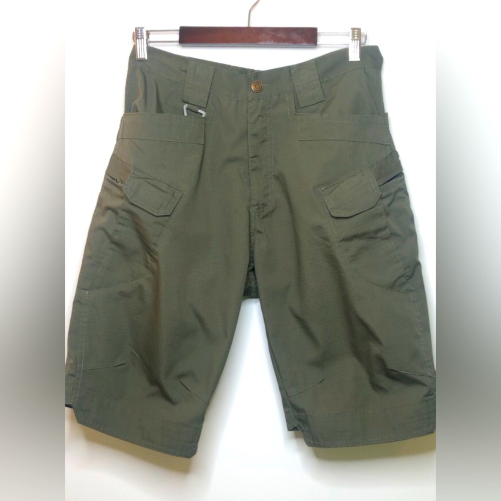 Men's Olive Army Green Cargo Shorts Waist 30